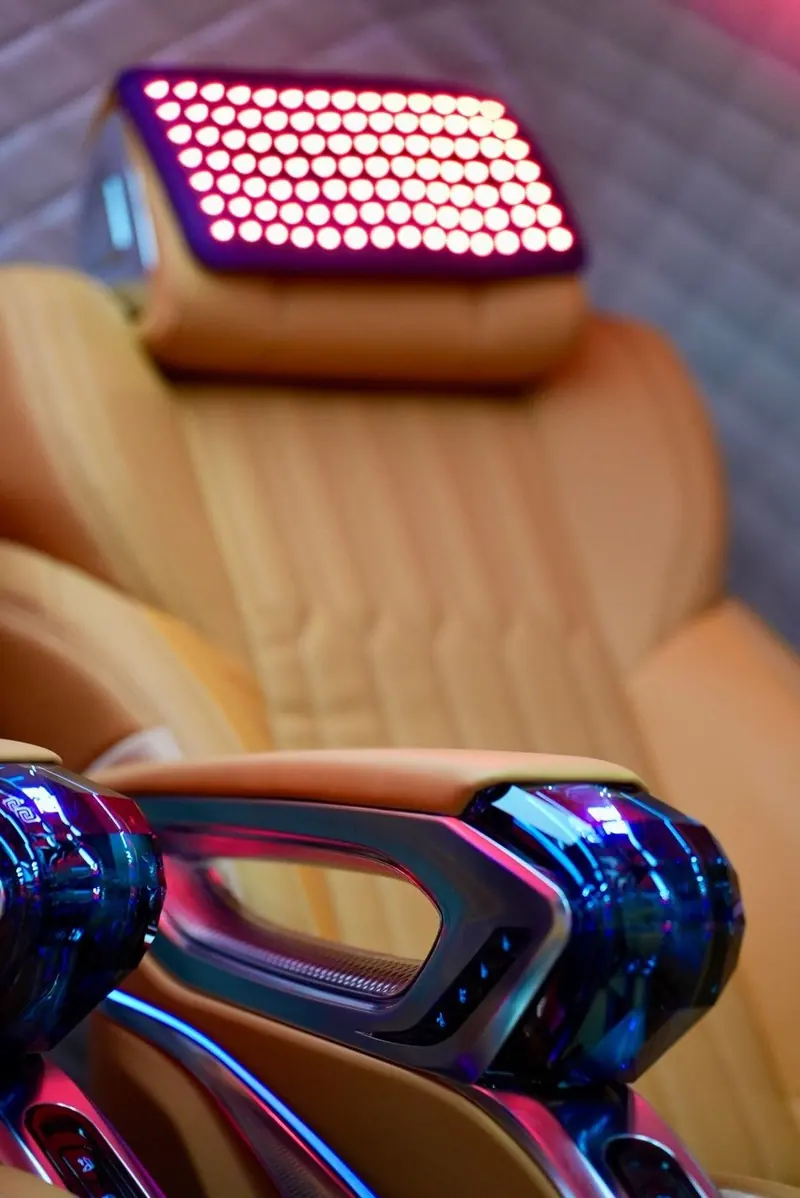 5Lifetech recliner with a red light panel at the headrest