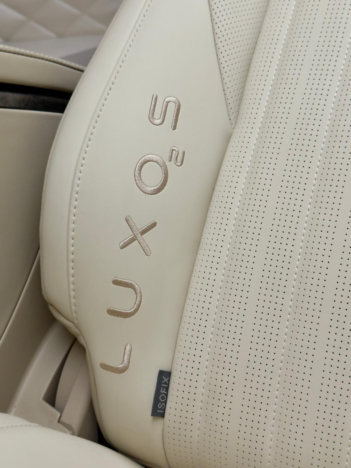 LUXOS — Logo detail